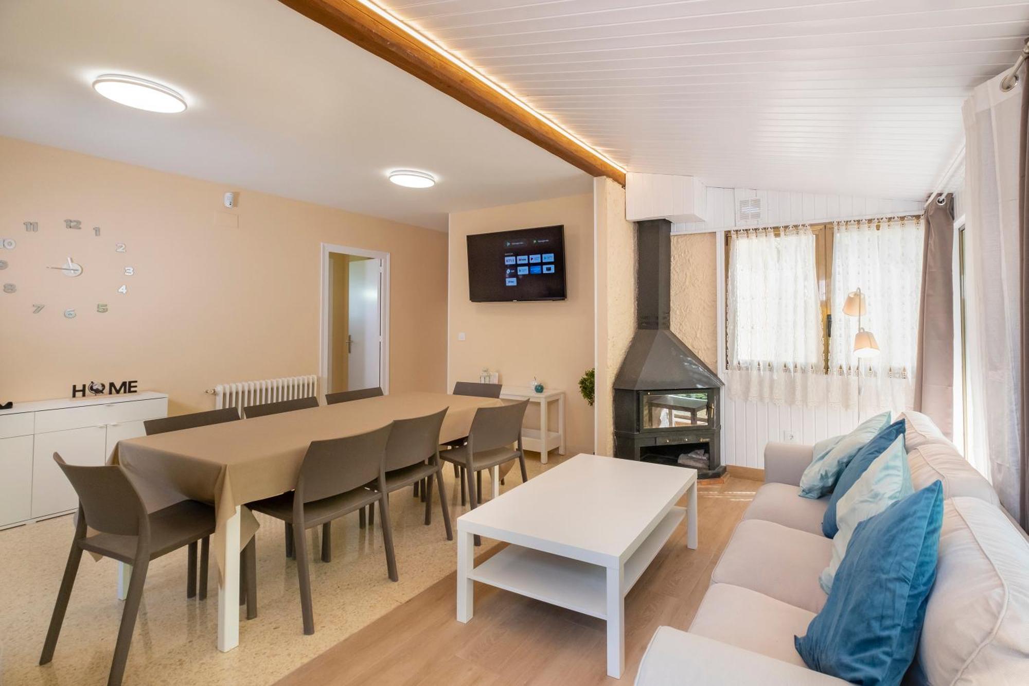Hotel Rural Y Apartamentos Villa Engracia Espluga de Francolí Dış mekan fotoğraf